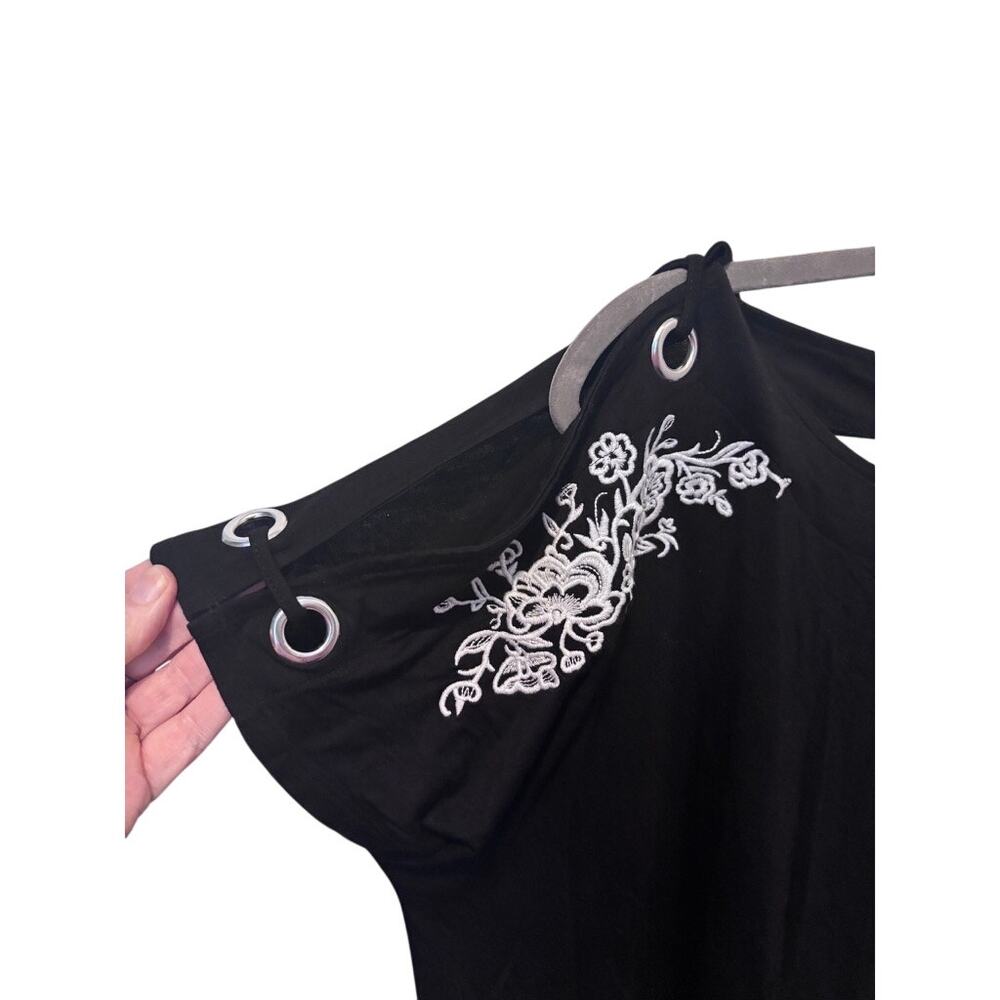 Cable & Gauge Women's Black Floral Open Shoulder Top XL - Picture 5 of 5